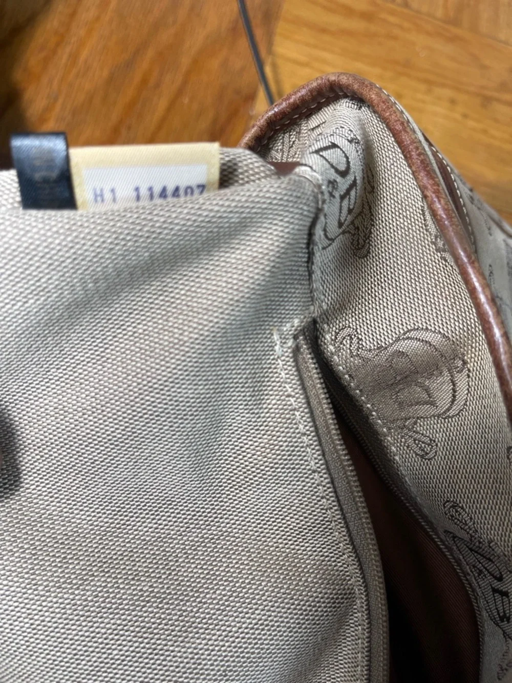 Dooney & Bourke Brown  work office Executive Satchel Signature Logo Canvas bag